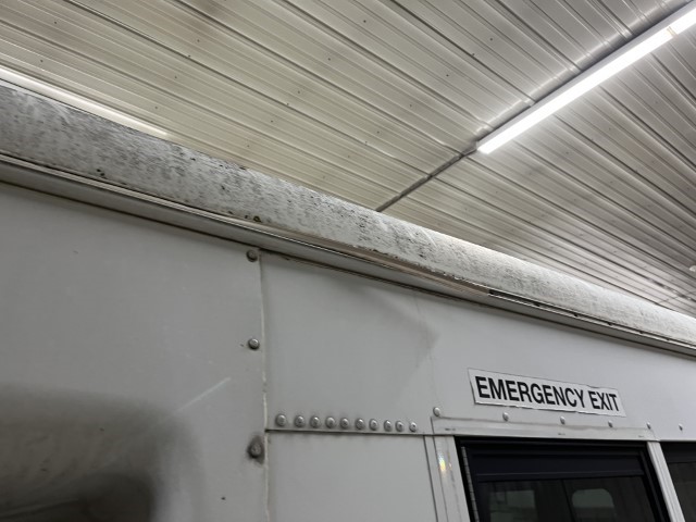 2010 Chevrolet Express 3500 Commercial Cutaway Bus - Image 31