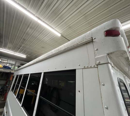 2010 Chevrolet Express 3500 Commercial Cutaway Bus - Image 33