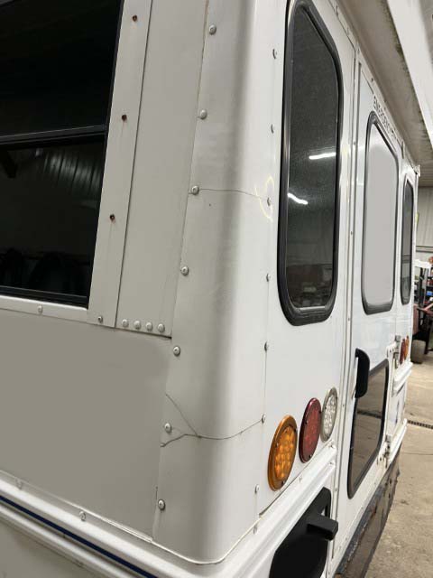 2010 Chevrolet Express 3500 Commercial Cutaway Bus - Image 56