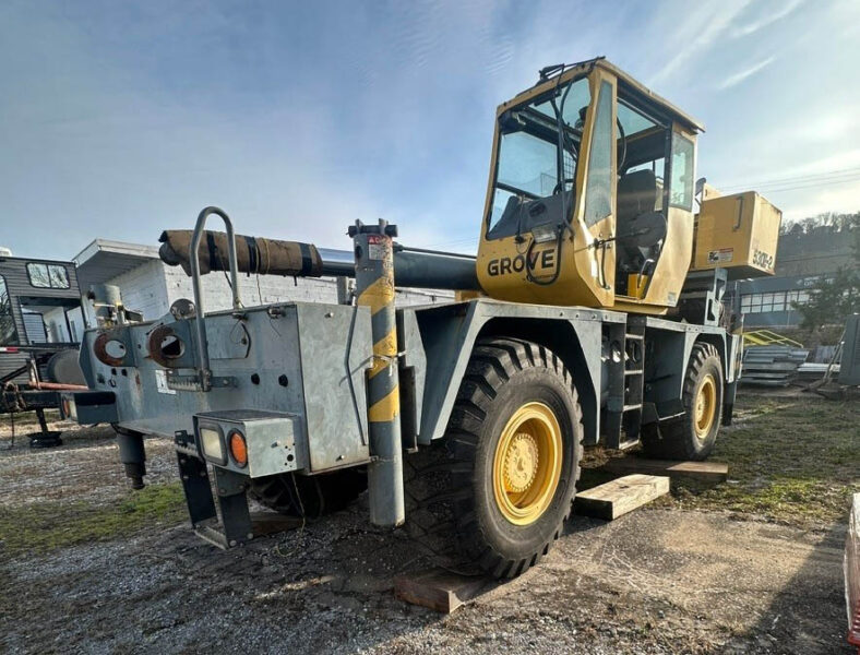 [Auction]: 2011 Grove RT 530E-2 Crane | est. 3,287 hours miles ...