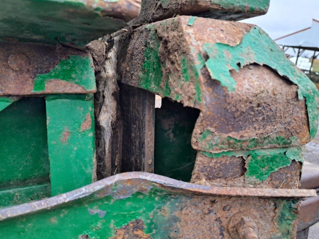 2011 Pik Rite Hydra-Ram 790 VB Manure Spreader - Image 10