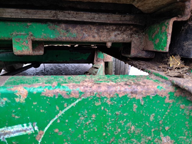 2011 Pik Rite Hydra-Ram 790 VB Manure Spreader - Image 14