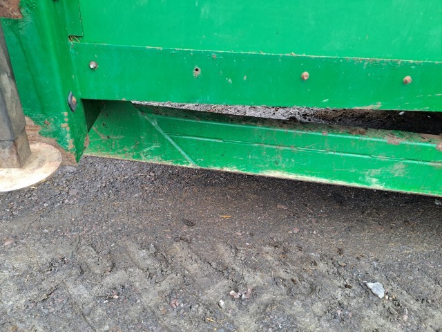 2011 Pik Rite Hydra-Ram 790 VB Manure Spreader - Image 17