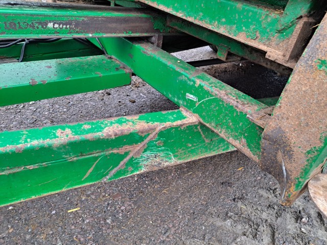 2011 Pik Rite Hydra-Ram 790 VB Manure Spreader - Image 7