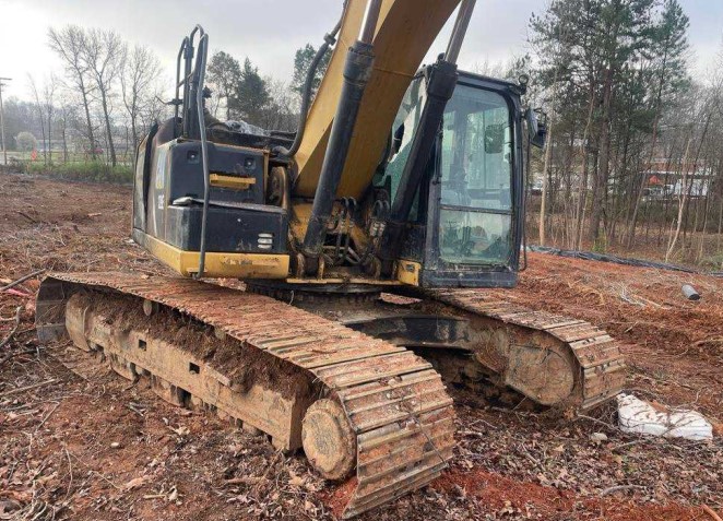 2012 Caterpillar 329E Excavator - Image 2