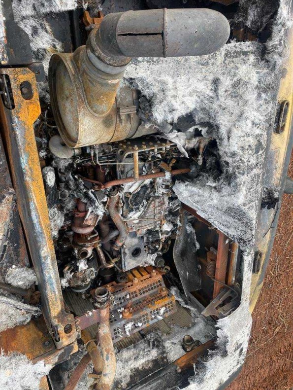 2012 Caterpillar 329E Excavator - Image 7