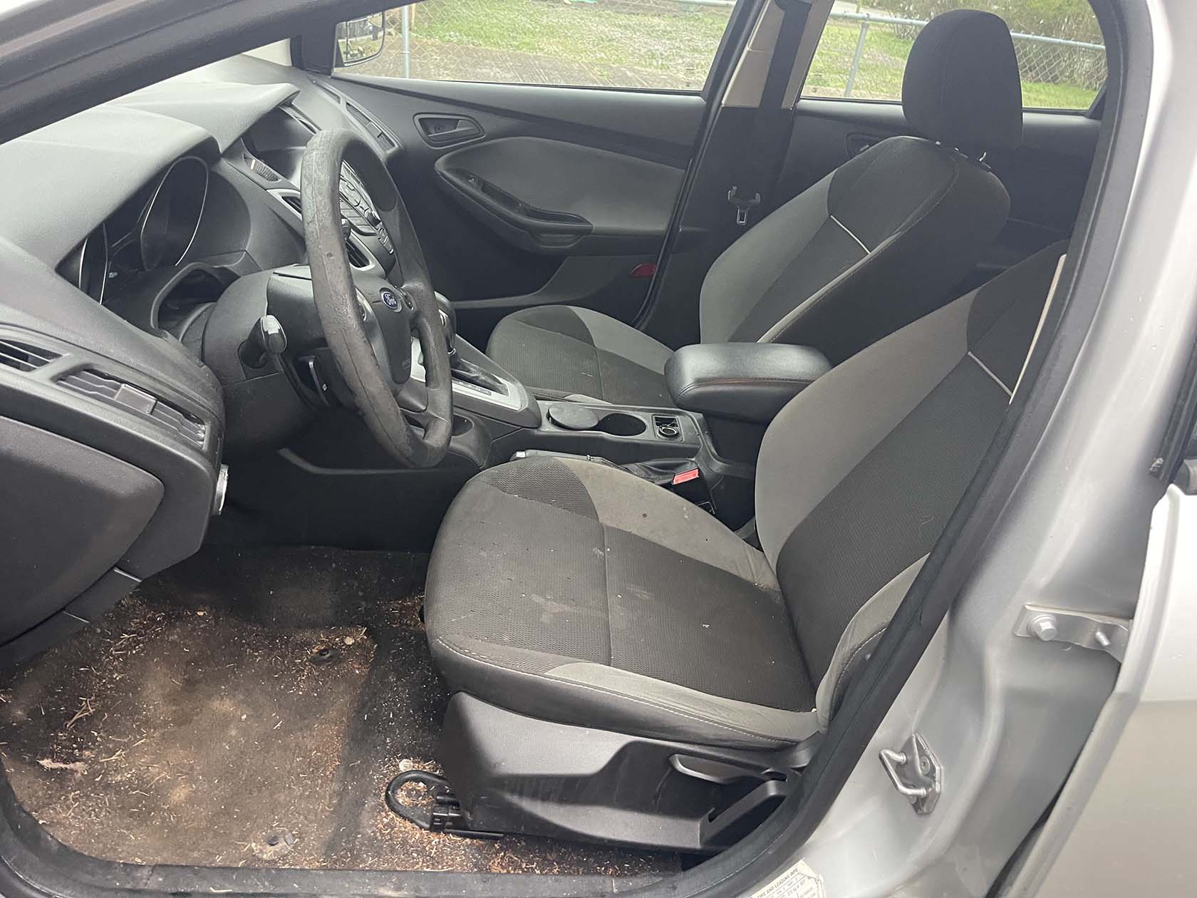 2012 Ford Focus SE - Image 15