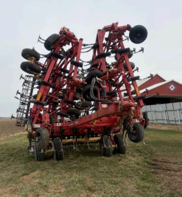 2012 Kuhn Krause 5635-50 Field Cultivator - Image 9
