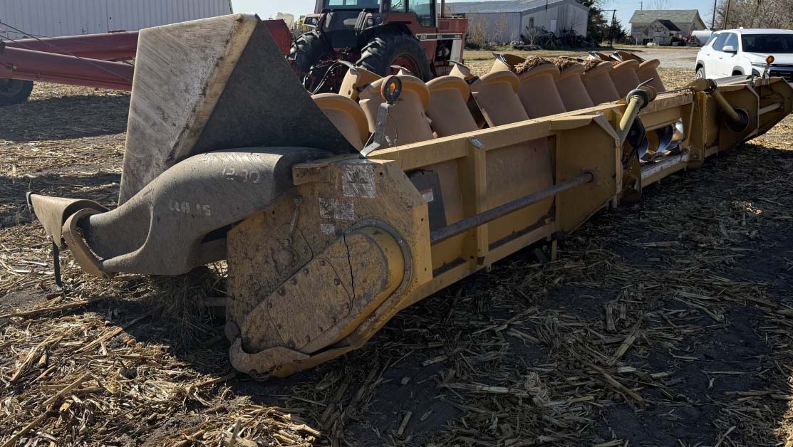 2013 CLAAS 918 Corn Header - Image 3