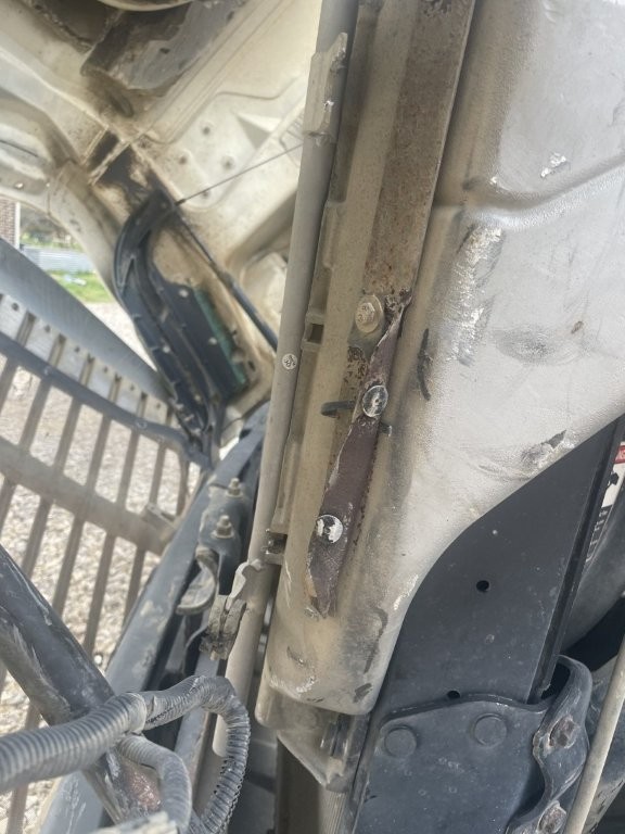 2013 Freightliner Cascadia - Image 15