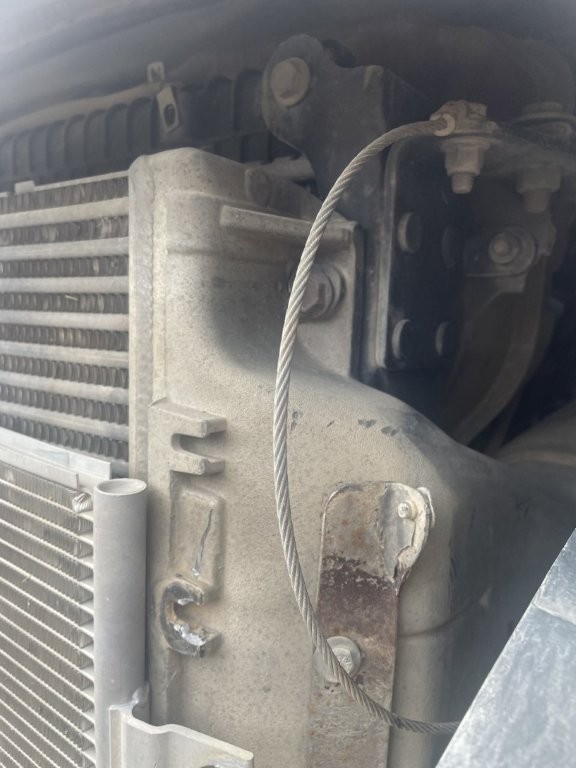 2013 Freightliner Cascadia - Image 18