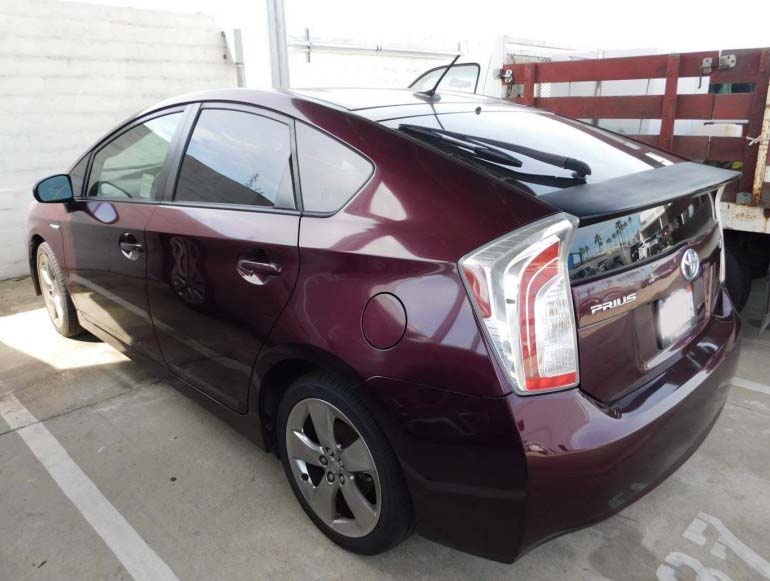 2013 Toyota Prius 3 - Image 2