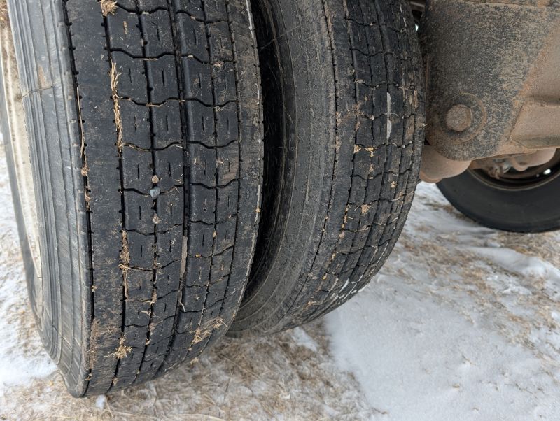 2013 Timpte Hopper Trailer - Image 11