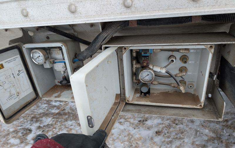 2013 Timpte Hopper Trailer - Image 13