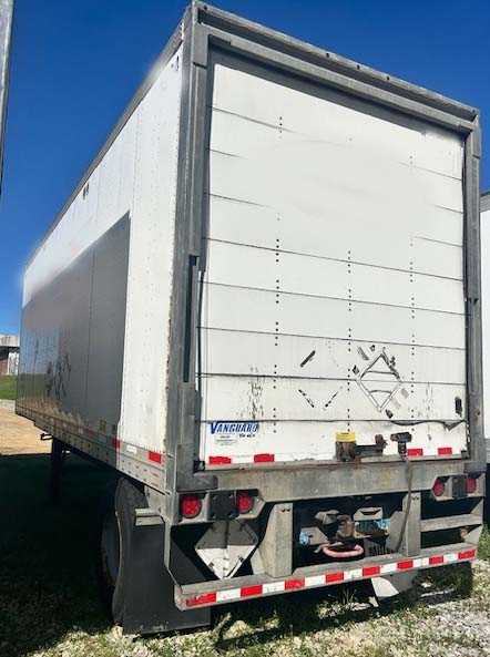 2013 Vanguard Trailer - Image 2