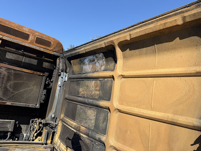 2014 Caterpillar 320EL Excavator - Image 12