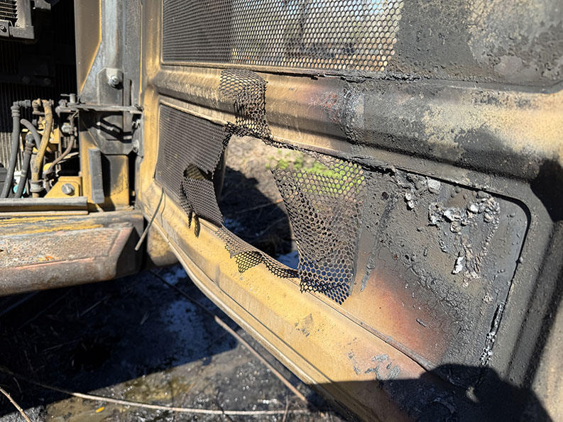 2014 Caterpillar 320EL Excavator - Image 13