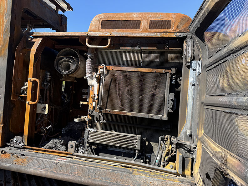 2014 Caterpillar 320EL Excavator - Image 17