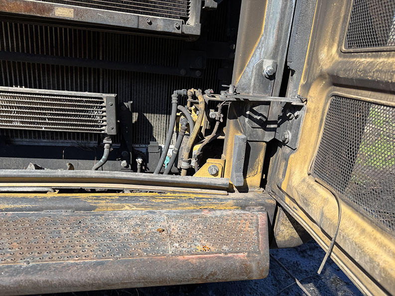 2014 Caterpillar 320EL Excavator - Image 18