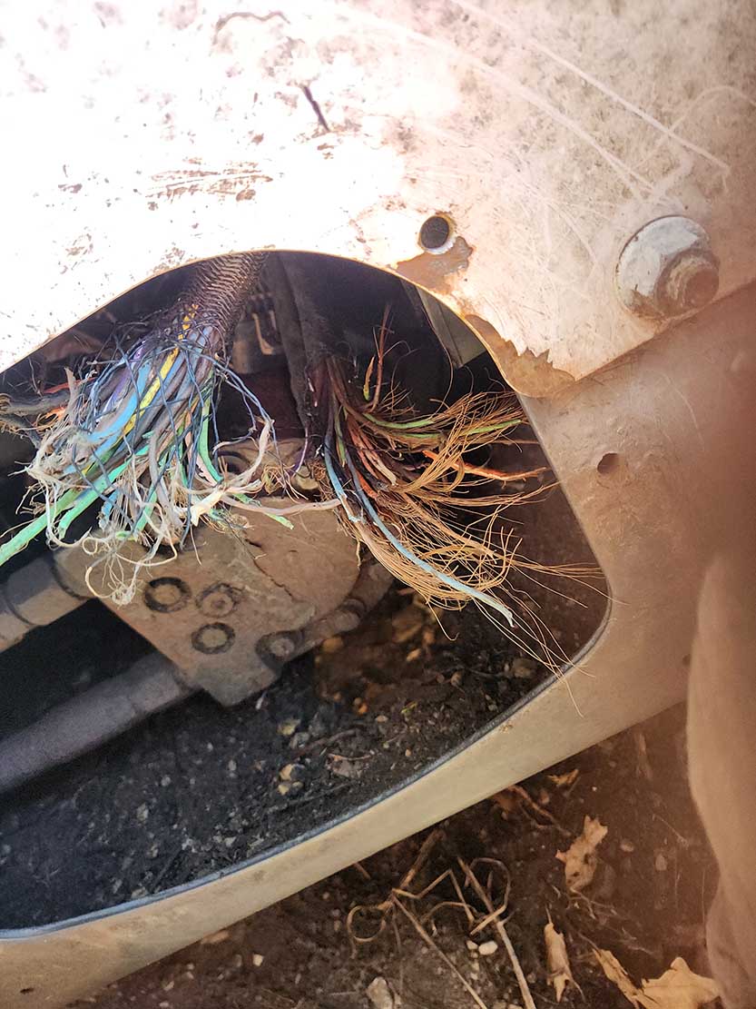 2015 Bobcat S530 Skid Steer - Image 5