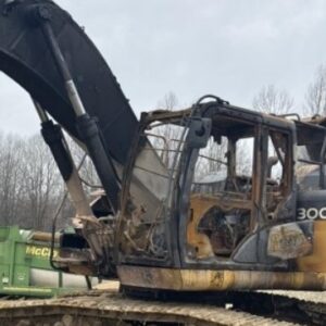 2015 John Deere 300G LC Excavator