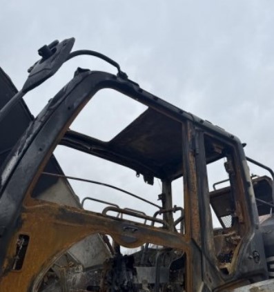 2015 John Deere 300G LC Excavator - Image 24