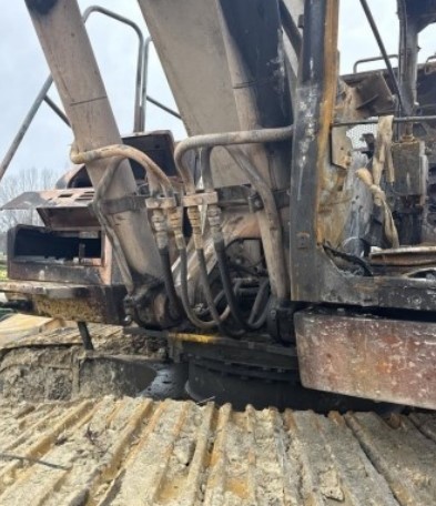 2015 John Deere 300G LC Excavator - Image 8