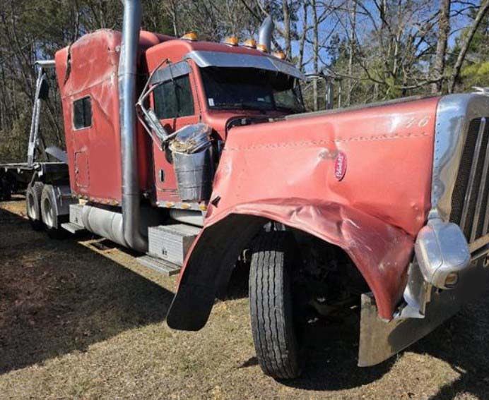 2015 Peterbilt 389 - Image 11