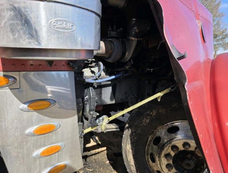 2015 Peterbilt 389 - Image 5