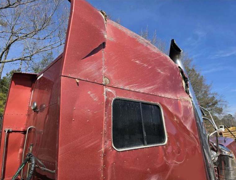 2015 Peterbilt 389 - Image 8