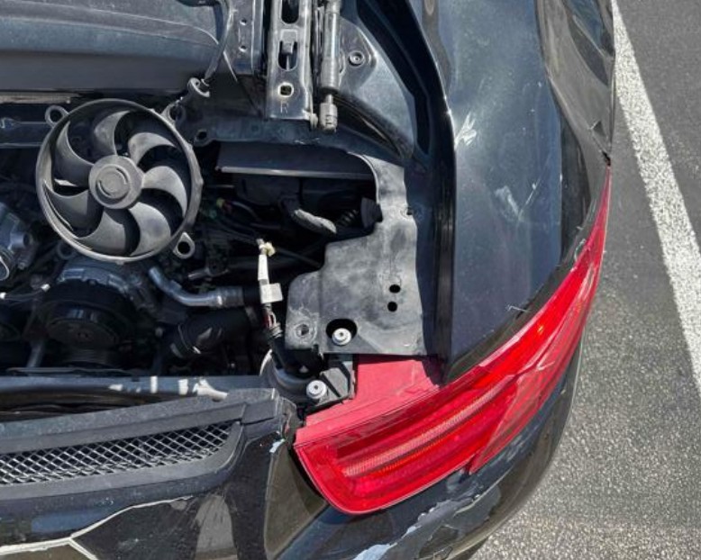 2015 Porsche 911 GT3 - Image 14