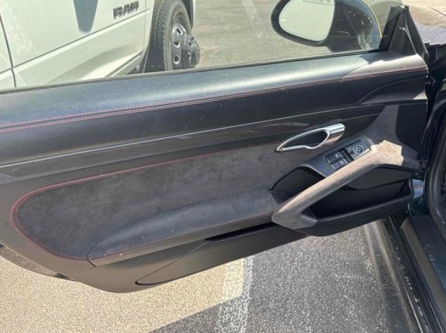 2015 Porsche 911 GT3 - Image 5