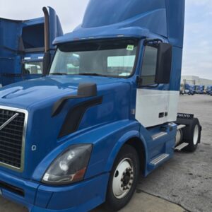 2015 Volvo VNL (911)