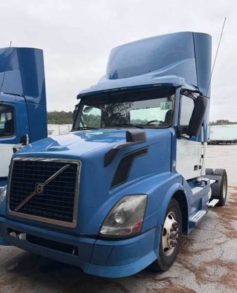 2015 Volvo VNL (167)
