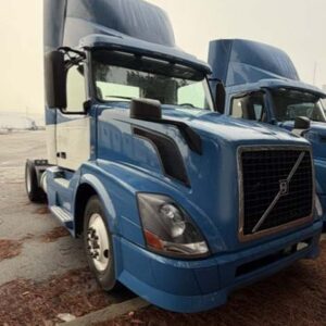 2015 Volvo VNL (022)