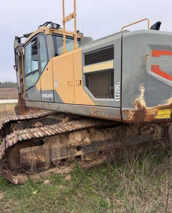 2015 Volvo EC220EL Excavator