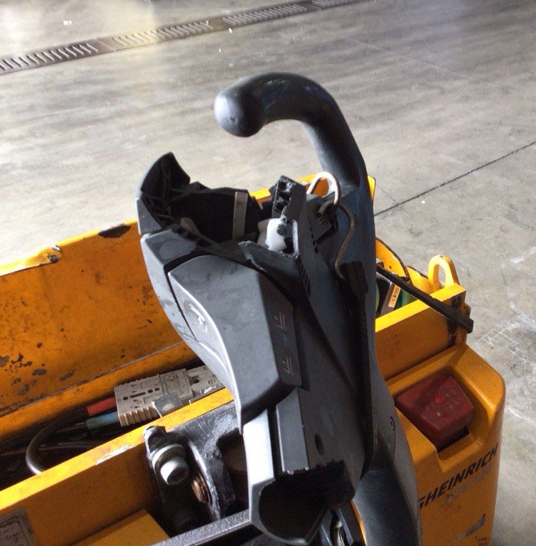 2016 Jungheinrich Electric Pallet Jack - Image 9