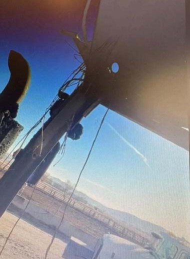 2016 Mahindra 5570 Tractor - Image 11