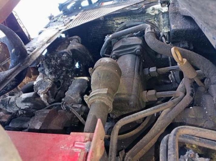 2016 Mahindra 5570 Tractor - Image 6