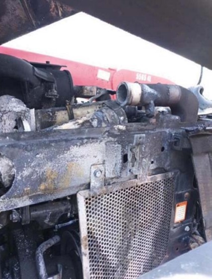 2016 Mahindra 5570 Tractor - Image 9