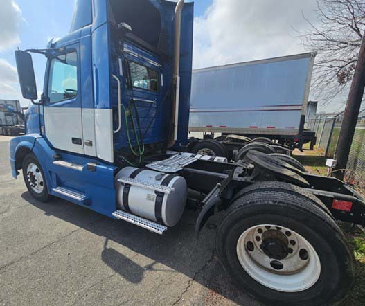 2016 VOLVO VNL (764) - Image 3