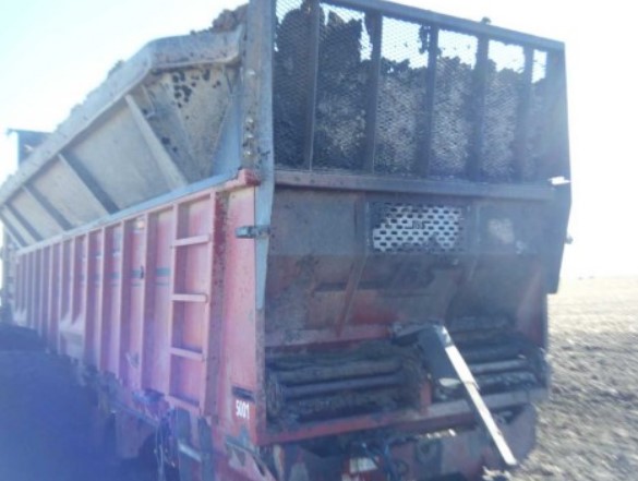 2017 JBS Manure Spreader - Image 5