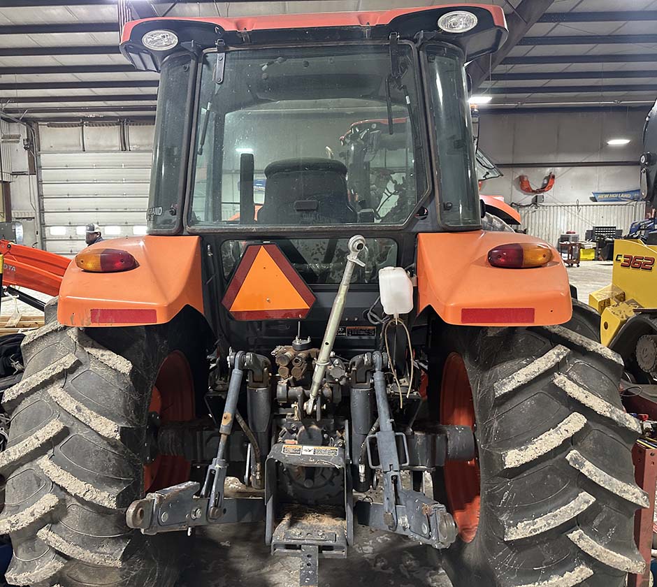 2017 Kubota M5-091 Tractor - Image 2