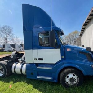 2017 Volvo VNL (981)