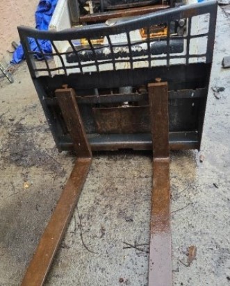 2018 Bobcat S70 Skid Steer - Image 19