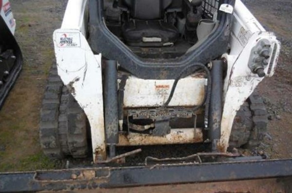 2018 Bobcat T550 Skid Steer - Image 10