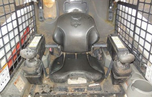 2018 Bobcat T550 Skid Steer - Image 12