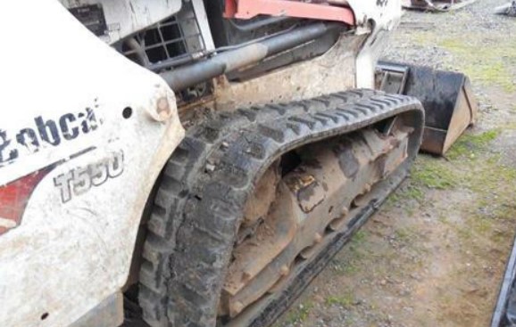 2018 Bobcat T550 Skid Steer - Image 17
