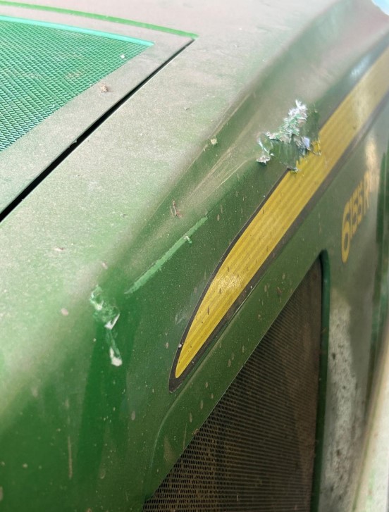 2018 John Deere 640R Loader - Image 2