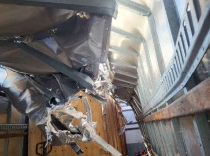 2020 International MV607 Box Truck - Image 8